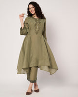 Moss Grace Cotton Linen Embroidered Kurta Set